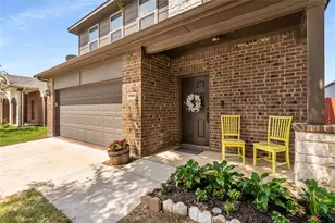 2841 Pacifico Wy, Fort Worth, TX 76111 - Photo 1
