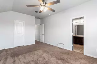 2841 Pacifico Wy, Fort Worth, TX 76111 - Photo 15