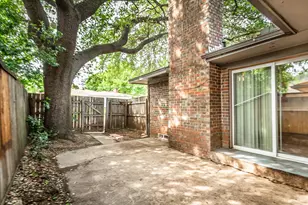7546 Brentcove Cir, Dallas, TX 75214 - Photo 35