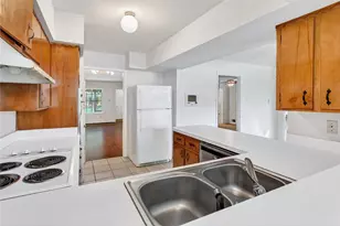 7546 Brentcove Cir, Dallas, TX 75214 - Photo 15