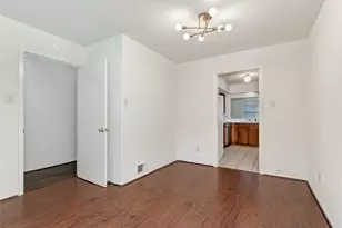7546 Brentcove Cir, Dallas, TX 75214 - Photo 7