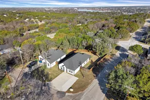 840 Tepee Trail, Granbury, TX 76048 - Photo 29