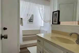 3709 Highgate Ln, Carrollton, TX 75007 - Photo 17