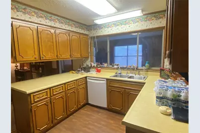 610 Wilburn Drive, Paris, TX 75460 - Photo 5