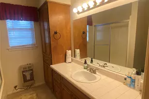 610 Wilburn Dr, Paris, TX 75460 - Photo 13