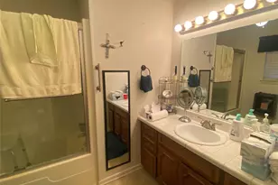 610 Wilburn Dr, Paris, TX 75460 - Photo 15