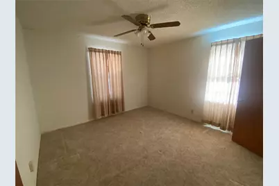 610 Wilburn Drive, Paris, TX 75460 - Photo 9