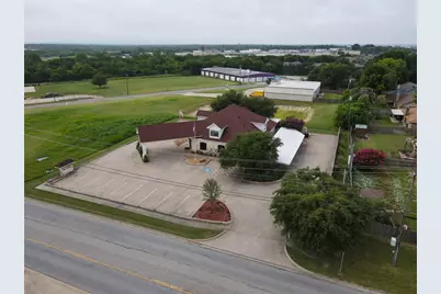 1700 Gallagher Drive, Sherman, TX 75090 - Photo 7