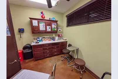 1700 Gallagher Drive, Sherman, TX 75090 - Photo 17