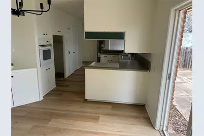 1121 E Coke, Hamilton, TX 76531 - Photo 15