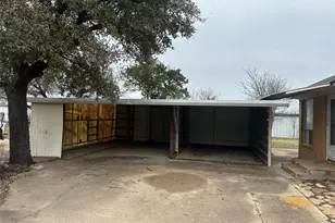 1121 E Coke, Hamilton, TX 76531 - Photo 5