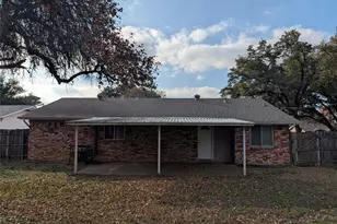 1563 Pamela Ln, Fort Worth, TX 76112 - Photo 19