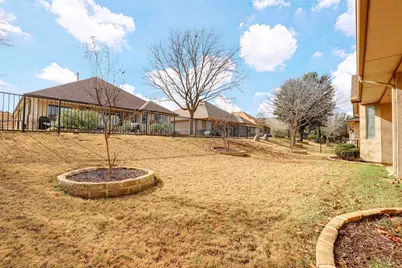 9601 Ravenwood Drive, Denton, TX 76207 - Photo 23
