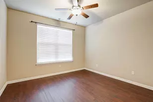 9601 Ravenwood Dr, Denton, TX 76207 - Photo 3