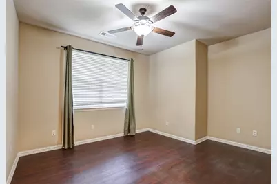 9601 Ravenwood Drive, Denton, TX 76207 - Photo 13