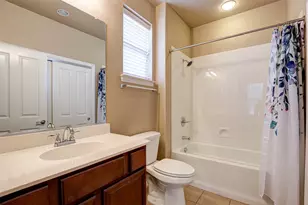 9601 Ravenwood Dr, Denton, TX 76207 - Photo 5