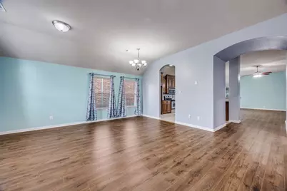 1310 Caroline Drive, Princeton, TX 75407 - Photo 5