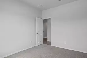 208 Affirmed Ct, Granbury, TX 76049 - Photo 37