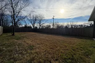 405 N Andrews, Sherman, TX 75090 - Photo 17