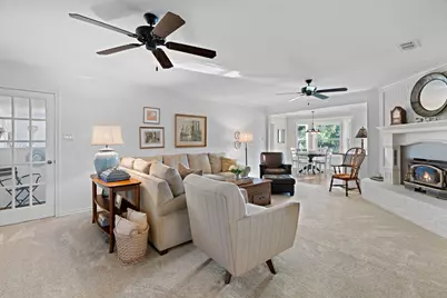 250 Lakeview Court, Weatherford, TX 76088 - Photo 7