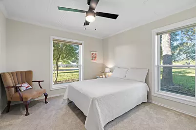 250 Lakeview Court, Weatherford, TX 76088 - Photo 17