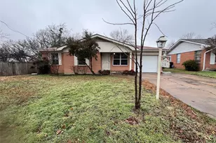 2106 Loy St, Sherman, TX 75090 - Photo 1