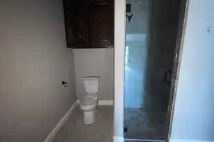 2301 Creek Dr, Granbury, TX 76048 - Photo 13