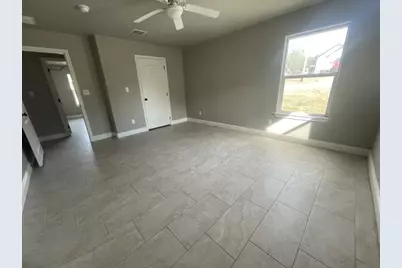 2301 Creek Drive, Granbury, TX 76048 - Photo 11