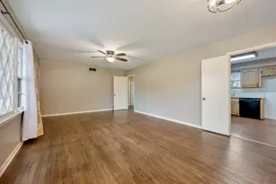 7620 Brooks Ave, Richland Hills, TX 76118 - Photo 11