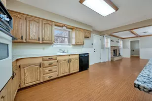 7620 Brooks Ave, Richland Hills, TX 76118 - Photo 9