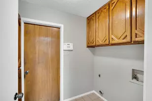 4515 Indian Oaks Trail, Arlington, TX 76017 - Photo 13