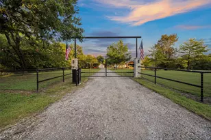 410 Water St, Seagoville, TX 75159 - Photo 5