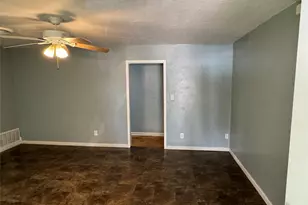 5000 Jerri Ln, Haltom City, TX 76117 - Photo 3