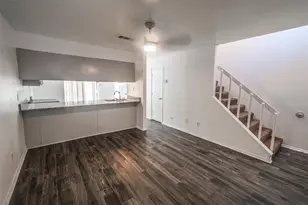 1034 McKinley St, Benbrook, TX 76126 - Photo 3