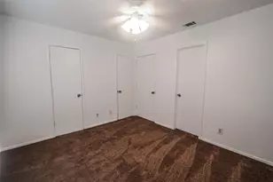 1034 McKinley St, Benbrook, TX 76126 - Photo 11