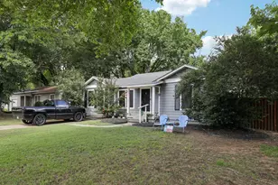 408 Harrison Ln, Hurst, TX 76053 - Photo 3