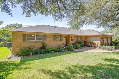 4704 Westlake Drive, Fort Worth, TX 76132 - Photo 3