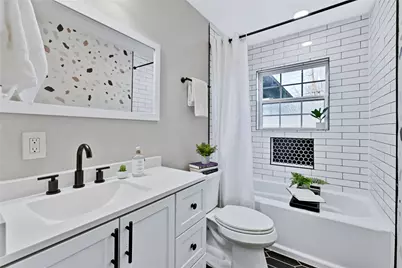 8635 Strathmore Drive, Dallas, TX 75238 - Photo 15