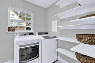 8635 Strathmore Dr, Dallas, TX 75238 - Photo 13