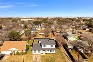 8635 Strathmore Dr, Dallas, TX 75238 - Photo 29