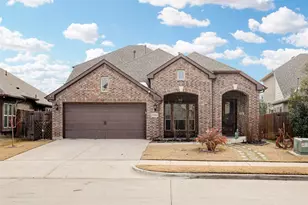 9501 Meadowpark Dr, Denton, TX 76226 - Photo 1