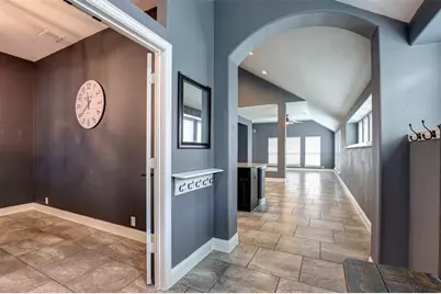 9501 Meadowpark Drive, Denton, TX 76226 - Photo 5