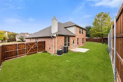 716 Mandalay Bay Drive, Lewisville, TX 75056 - Photo 27