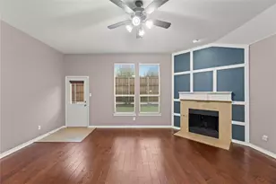 716 Mandalay Bay Dr, Lewisville, TX 75056 - Photo 13