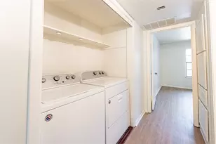 2505 Wedglea, Dallas, TX 75211 - Photo 7