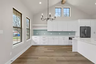 529 N 10th St, Waco, TX 76701 - Photo 5