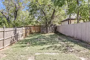 2937 S Adams St, Fort Worth, TX 76110 - Photo 37