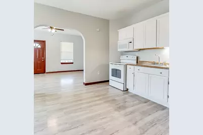 2937 S Adams Street, Fort Worth, TX 76110 - Photo 3