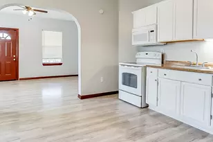 2937 S Adams St, Fort Worth, TX 76110 - Photo 3