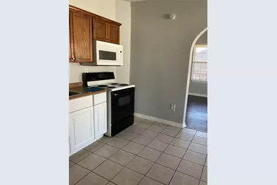 2937 S Adams Street, Fort Worth, TX 76110 - Photo 5